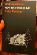 سقوط أسطورة الجامعة